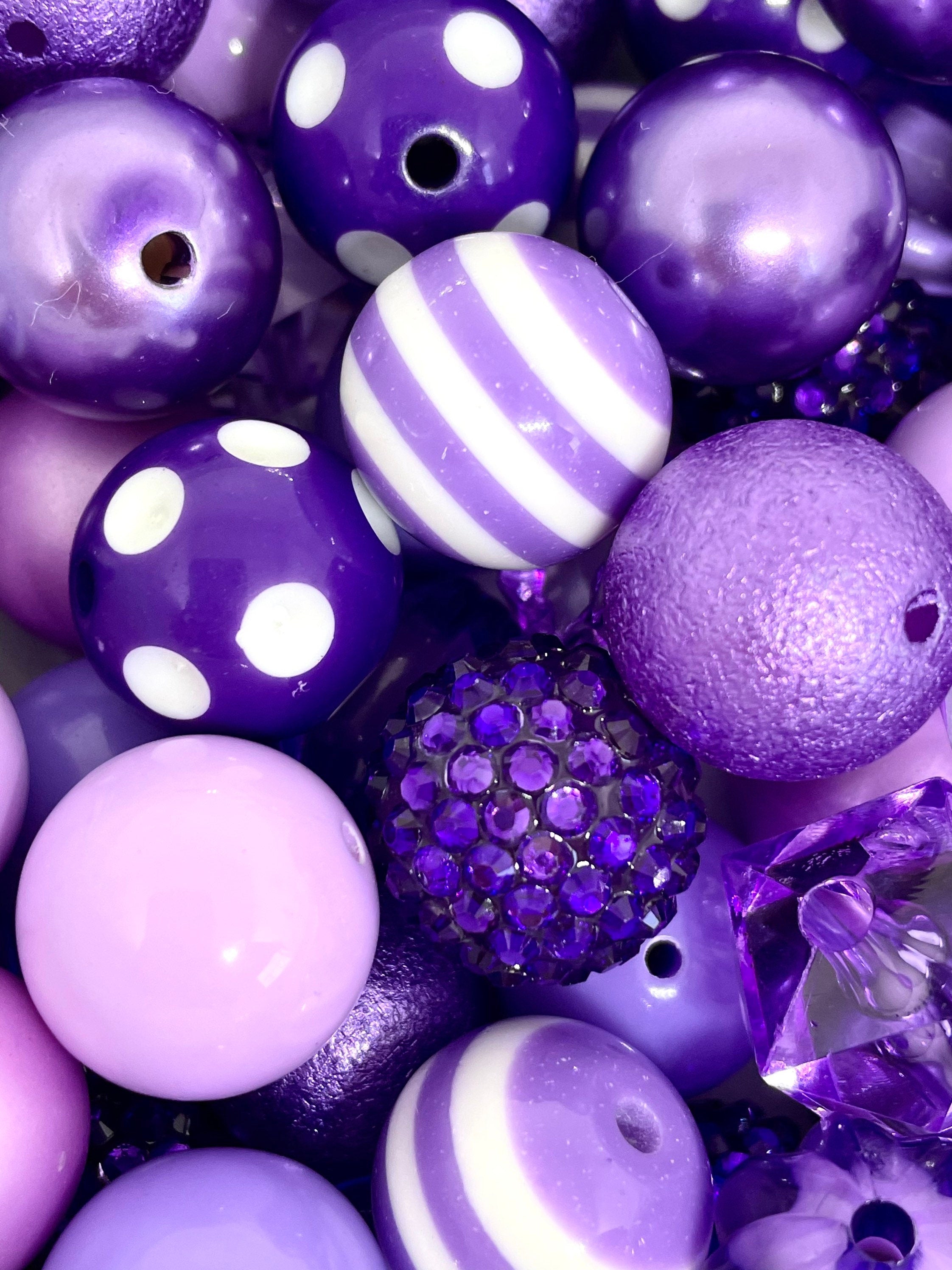 Lavender Luxe: Chunky Lilac Bead Mix for Chic Creations