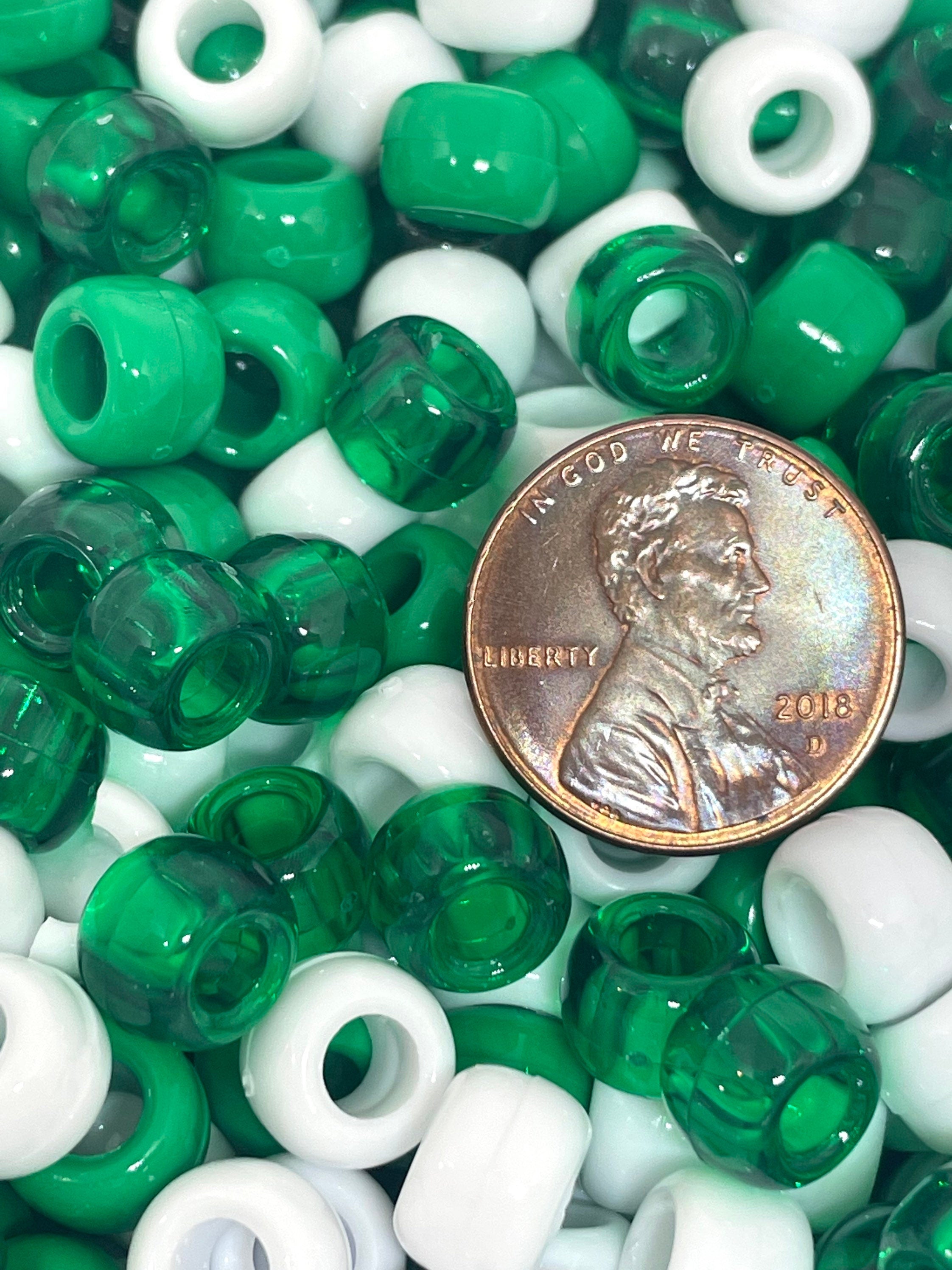 St. Patricks Day Pony Beads, St Patricks Day Jewelry, Green Pony Beads, Clear Green Barrel Beads for Kandi Bracelet, Barrel Beads