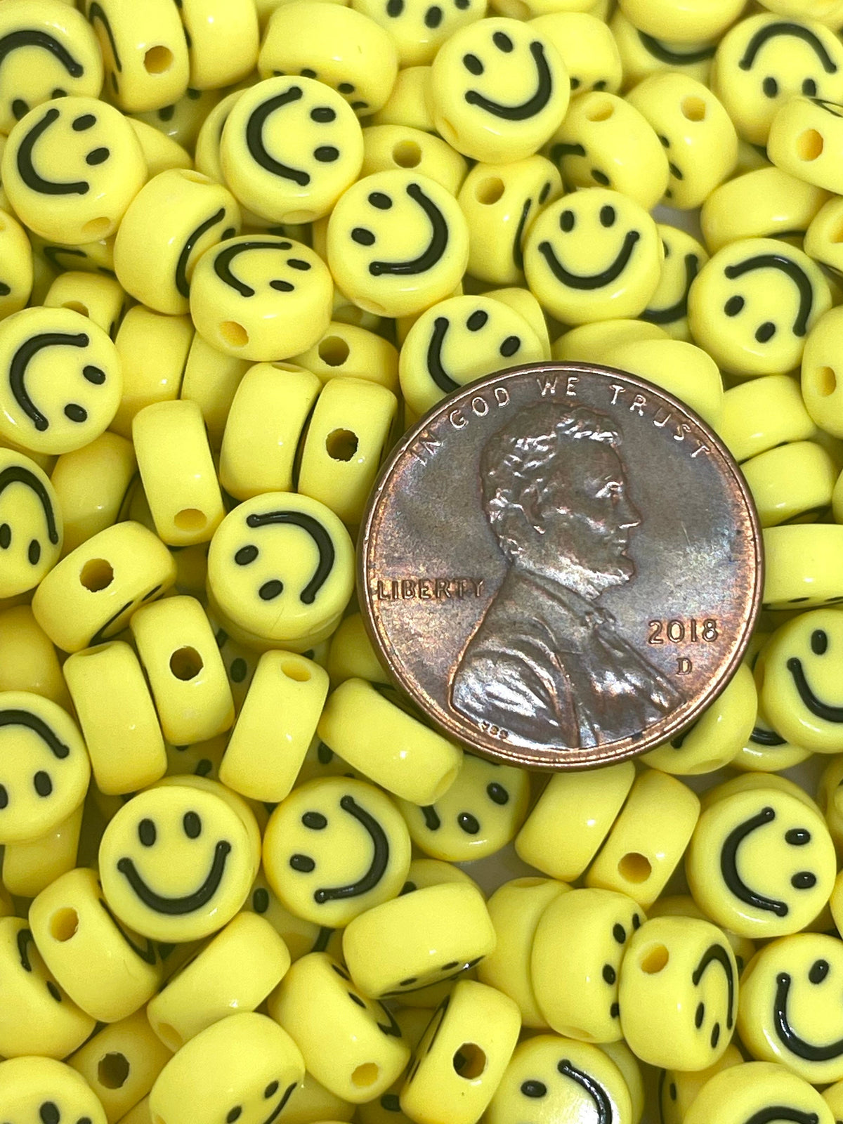 Yellow Smiley Face Polymer Clay Beads, Smiley Face Fimo Cane Beads, Happy  Face Emoji Beads, Bead for Bracelet, Beading Supplies 231 