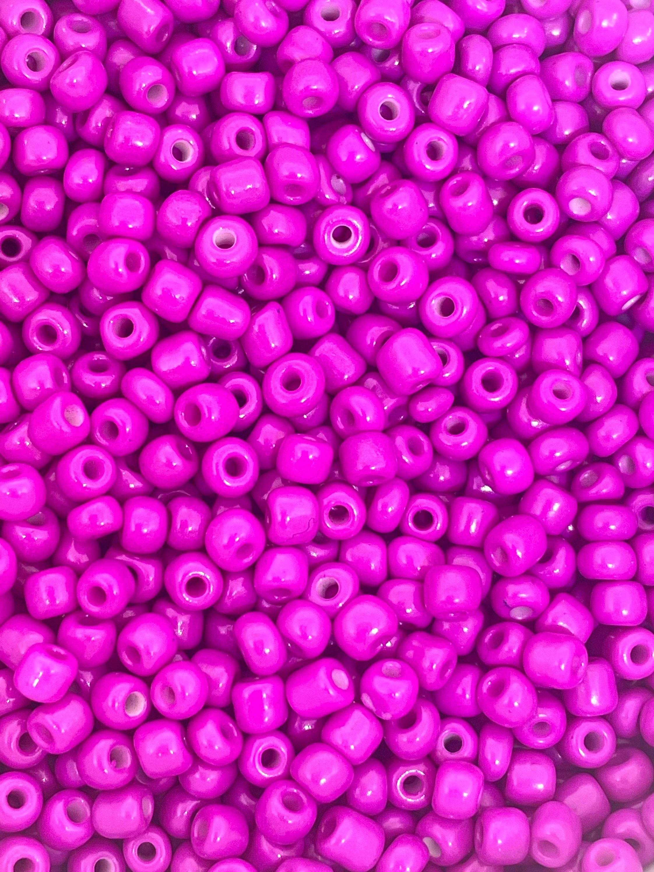 4mm Bright Pink Magenta Seed Beads