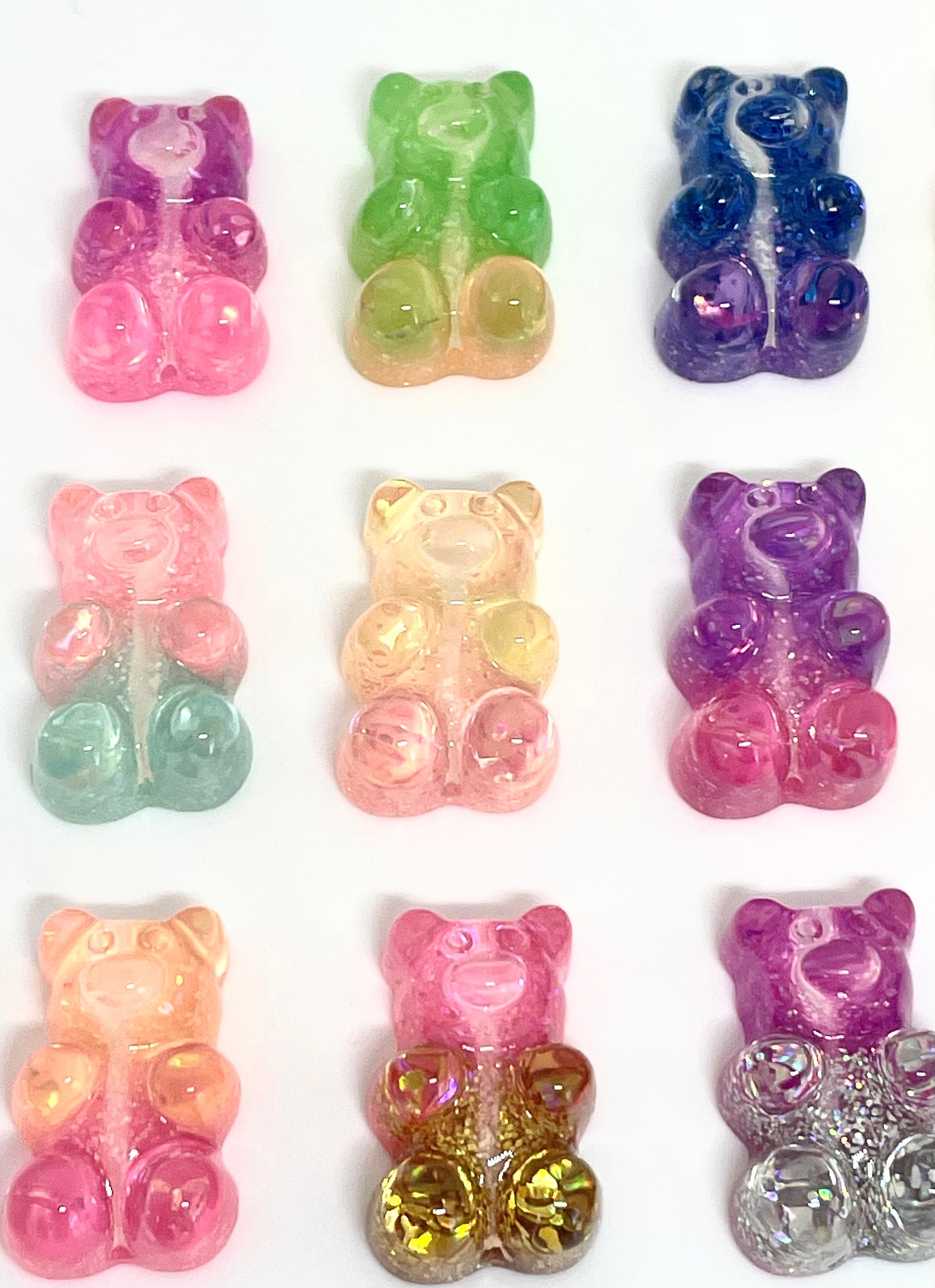 Resin Gummy Bear Beads for Earrings, Two-Toned Gummy Bear Charms for Jewelry Making, Candy Charms, Gummy Bear Pendants, Animal Beads 20 Pieces